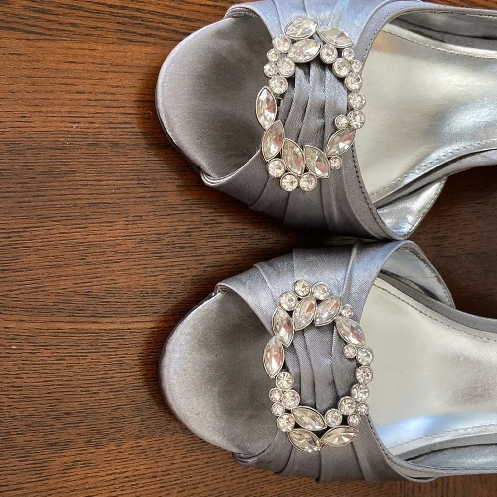 Nina women’s size